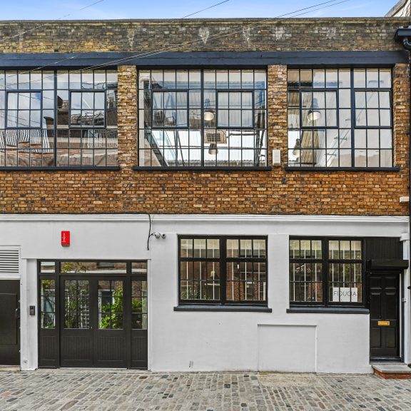 Brownlow Mews